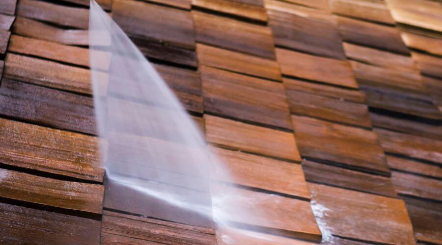 Professional gutter cleaning in Hubbard, OR